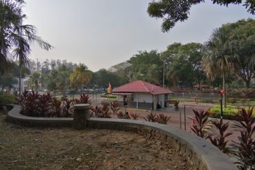 Canal Gardens, Kota Kemuning