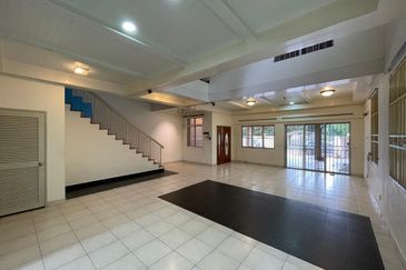 Canal Gardens, Kota Kemuning