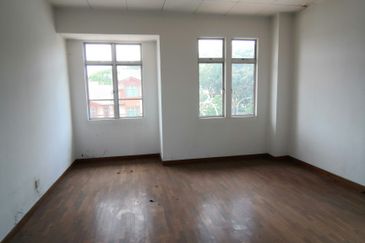 Canal Gardens, Kota Kemuning