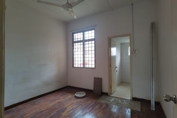 Canal Gardens, Kota Kemuning