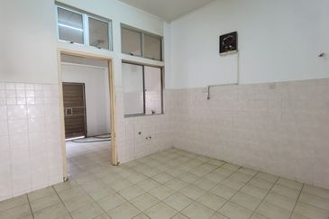 Canal Gardens, Kota Kemuning