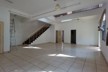 Canal Gardens, Kota Kemuning