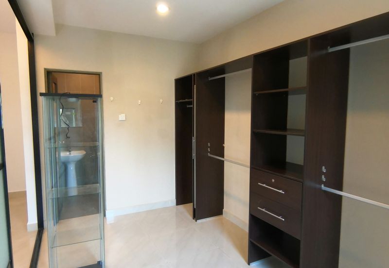 Canal Gardens, Kota Kemuning