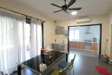 Canal Gardens, Kota Kemuning