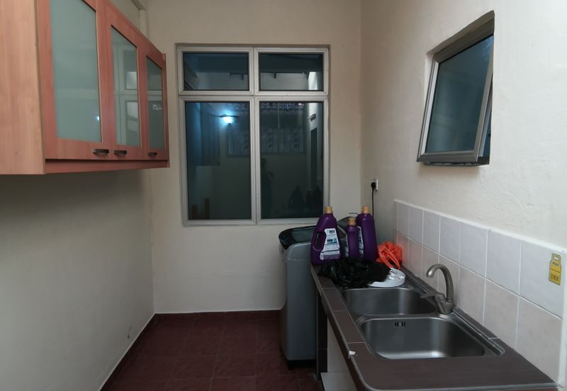 Canal Gardens, Kota Kemuning