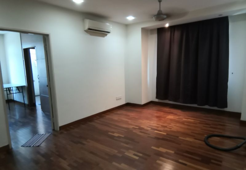 Canal Gardens, Kota Kemuning