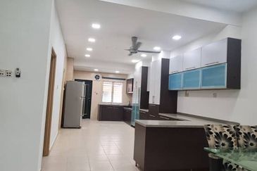 Canal Gardens, Kota Kemuning