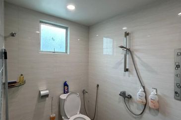 Canal Gardens, Kota Kemuning