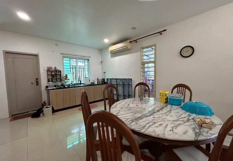 Canal Gardens, Kota Kemuning