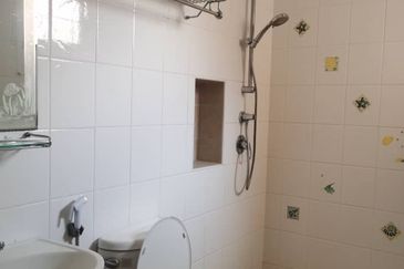 Canal Gardens, Kota Kemuning