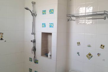 Canal Gardens, Kota Kemuning