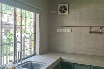 Canal Gardens, Kota Kemuning