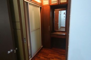 Canal Gardens, Kota Kemuning