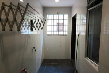 Canal Gardens, Kota Kemuning