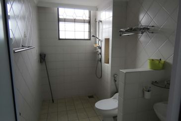 Canal Gardens, Kota Kemuning