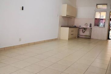 Canal Gardens, Kota Kemuning