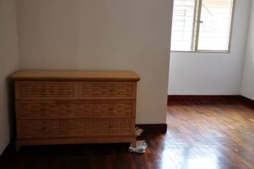 Canal Gardens, Kota Kemuning