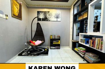 RENO & EXTENDED BANDAR LAGUNA MEBOK 2 Storey Terrace House for Sale