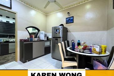 RENO & EXTENDED BANDAR LAGUNA MEBOK 2 Storey Terrace House for Sale