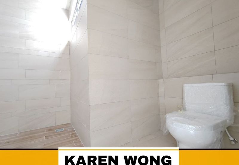 CORNER LOT EXTRA LAND SENNI 3A BUKIT BANYAN Brand New House for Sale