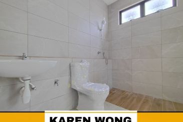 CORNER LOT EXTRA LAND SENNI 3A BUKIT BANYAN Brand New House for Sale