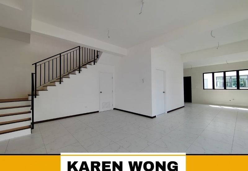 CORNER LOT EXTRA LAND SENNI 3A BUKIT BANYAN Brand New House for Sale