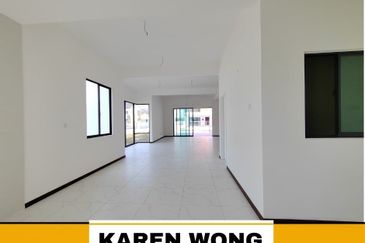 CORNER LOT EXTRA LAND SENNI 3A BUKIT BANYAN Brand New House for Sale