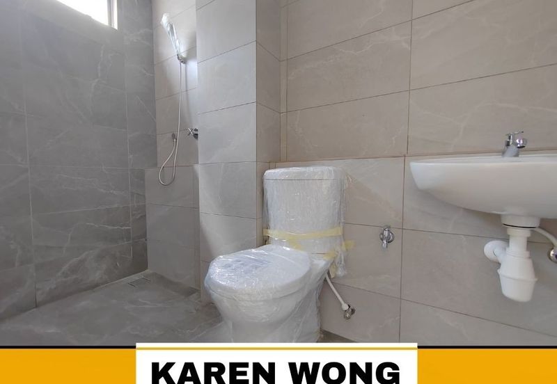 CORNER LOT EXTRA LAND SENNI 3A BUKIT BANYAN Brand New House for Sale