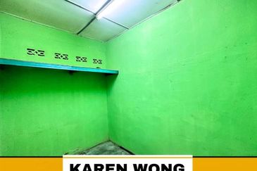 ENDLOT TAMAN RIA JAYA 1 Storey Terrace House for SALE