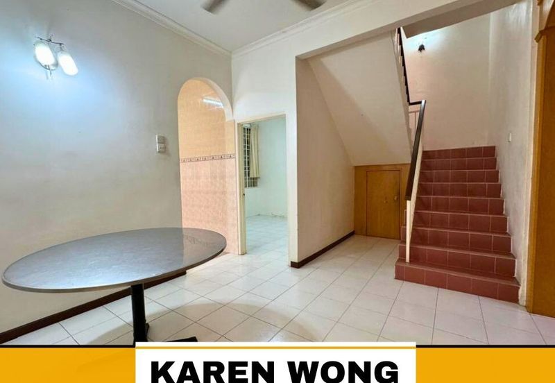 OPEN FACING LAGENDA HEIGHTS 2.5 Storey Terrace House for RENT