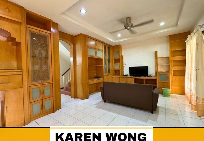 OPEN FACING LAGENDA HEIGHTS 2.5 Storey Terrace House for RENT