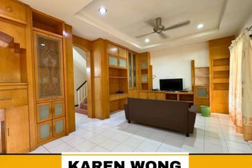 OPEN FACING LAGENDA HEIGHTS 2.5 Storey Terrace House for RENT