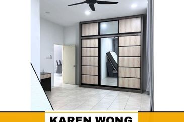 FULLY FURNISHED BUNGALOW HOUSE @ FAIRFIELD VILLA YARRA PARK SP