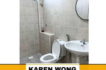 FULLY FURNISHED BUNGALOW HOUSE @ FAIRFIELD VILLA YARRA PARK SP