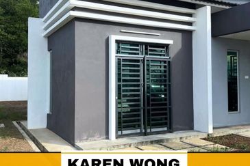 FULLY FURNISHED BUNGALOW HOUSE @ FAIRFIELD VILLA YARRA PARK SP