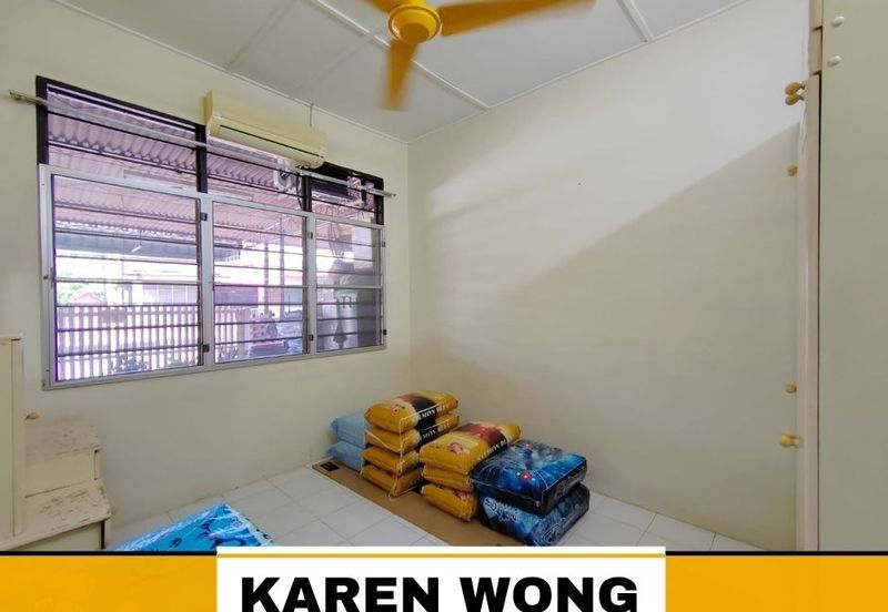 TAMAN EMAS SURIA NEAR INTAN RENOVATED TERRACE for Sale