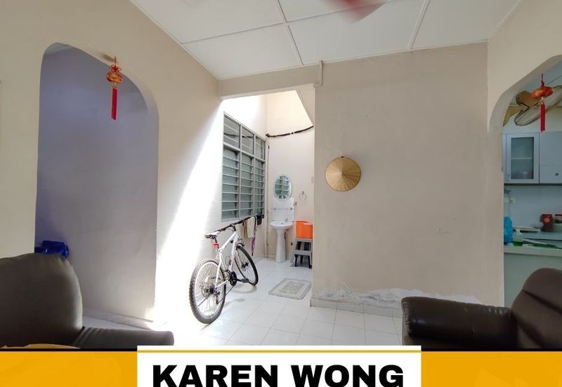 TAMAN EMAS SURIA NEAR INTAN RENOVATED TERRACE for Sale