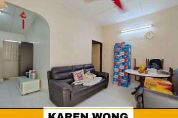 TAMAN EMAS SURIA NEAR INTAN RENOVATED TERRACE for Sale