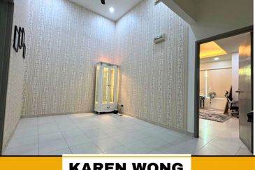 BEHIND CALTEX LAGUNA ASPIRA RESIDENCES BANDAR LAGUNA MERBOK 2 Storey Terrace House for Sale