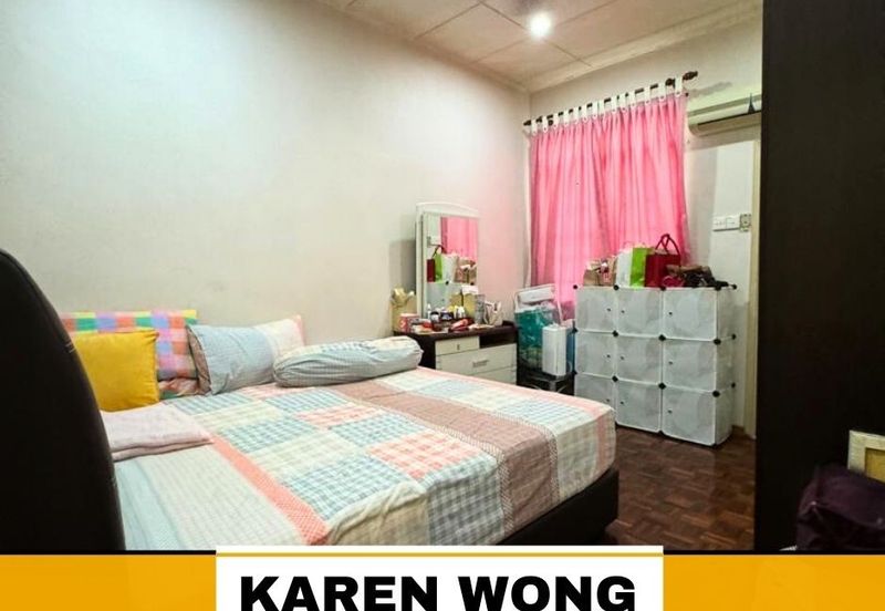 Bandar Laguna Merbok