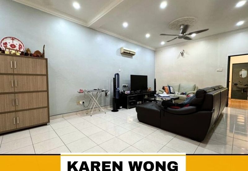 Bandar Laguna Merbok