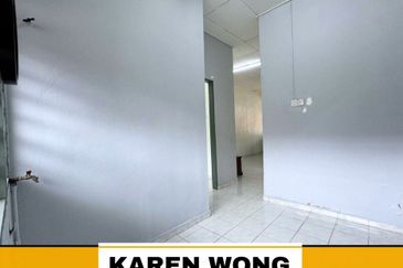 TAMAN DESA ENGGANG NEAR LAGENDA HEIGHTS 1 Storey Terrace House for Sale