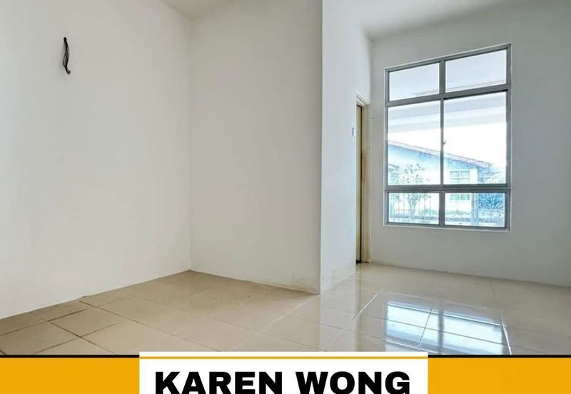 ENDLOT WITH EXTRA LAND BANDAR SERI ASTANA 1 Storey Terrace for Sale