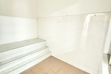 FULLY FURNISHED UNDER VALUE BANDAR PERDANA 2 Storey House for Sale