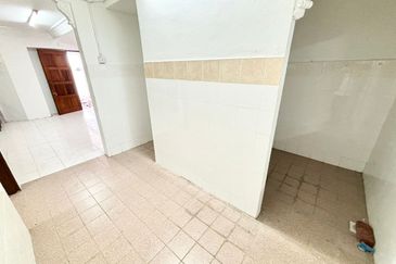 FULLY FURNISHED UNDER VALUE BANDAR PERDANA 2 Storey House for Sale