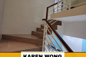 FACING PADANG TAMAN DESA PUTERI NEAR SRI WANG RENOVATED House for Sale