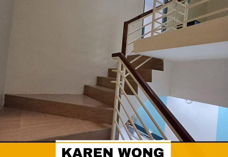 FACING PADANG TAMAN DESA PUTERI NEAR SRI WANG RENOVATED House for Sale