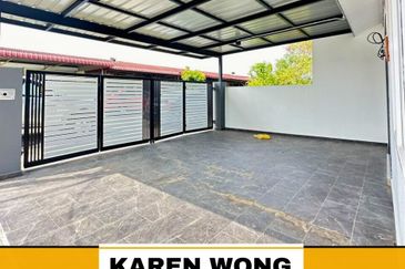 CORNER LOT TAMAN SERI GEDONG Near Taman Sejati RENOVATED 1 Storey Terrace House for Sale