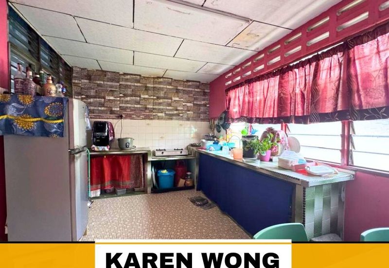 FULLY EXTENDED & GOOD CONDITIONS 1 Storey Terrace House for SALE