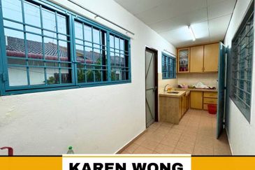 FULLY EXTENDED RENOVATED BANDAR PUTERI JAYA 1 Storey Terrace for Sale